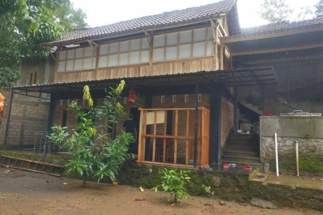 Photo of Others in Muntuk