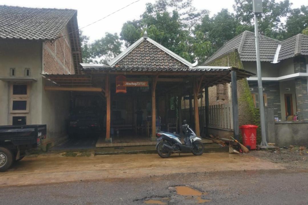 Photo of Others in Muntuk