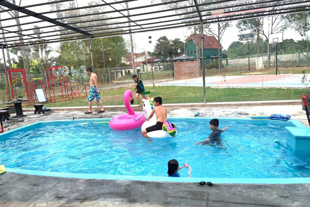 Photo of Human In Picture in Alor Gajah