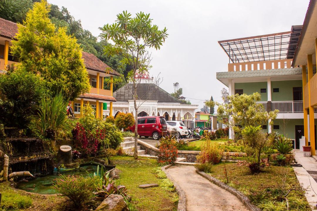 Photo of Buildings in Cimacan