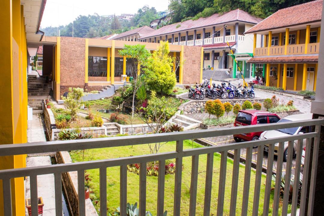 Photo of Others in Cimacan
