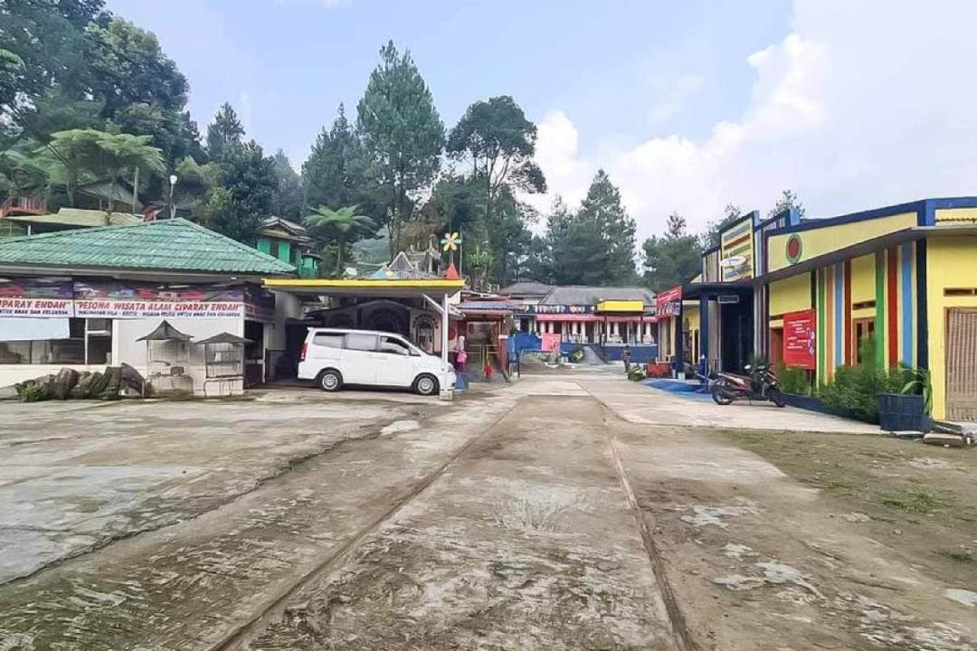 Photo of Others in Pamijahan