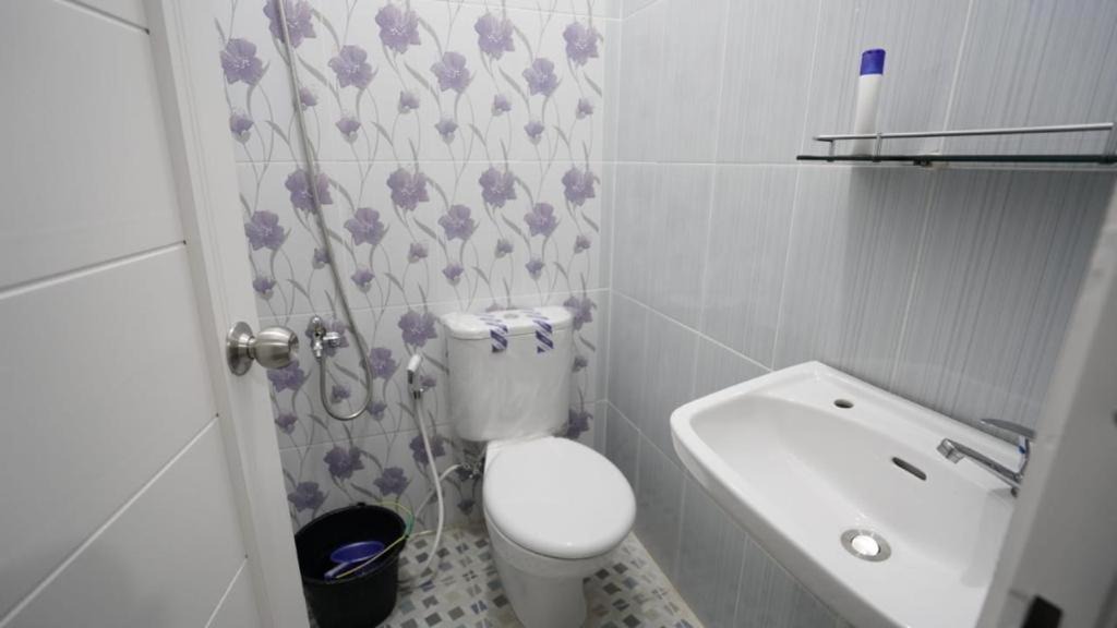 Photo of Bathroom in Pontianak