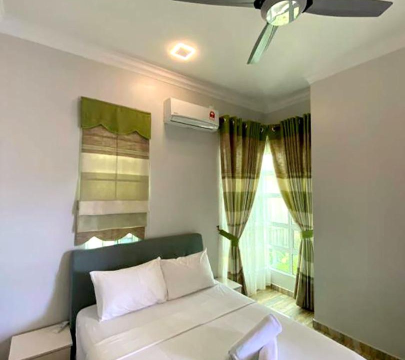 Photo of Bedroom in Marang