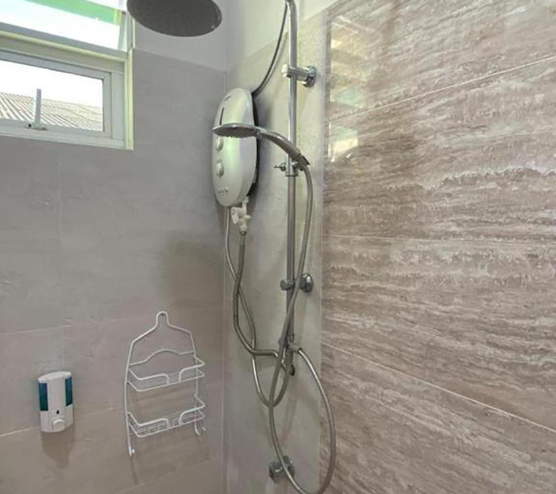 Photo of Bathroom in Marang