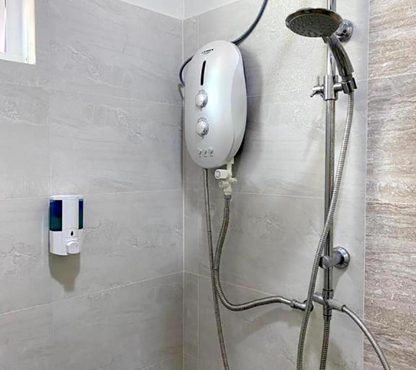 Photo of Bathroom in Marang