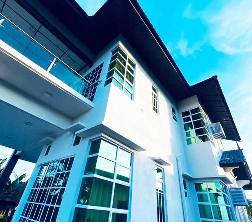 Photo of Buildings in Marang