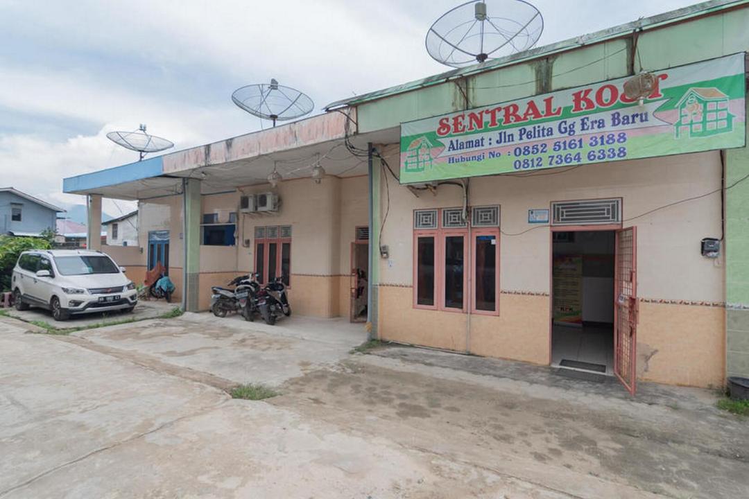 Photo of Buildings in Singkawang