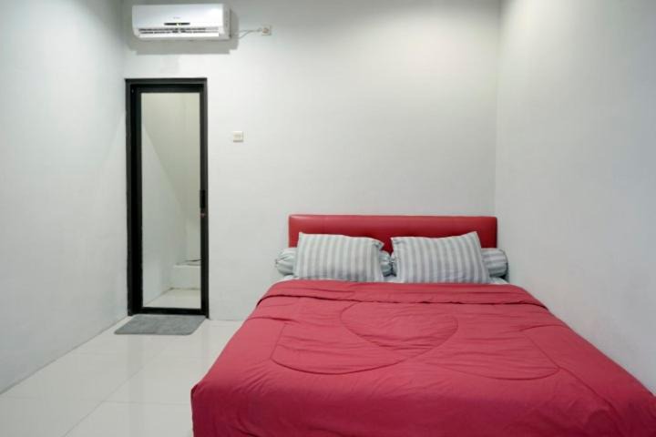 Photo of Bedroom in Semarang
