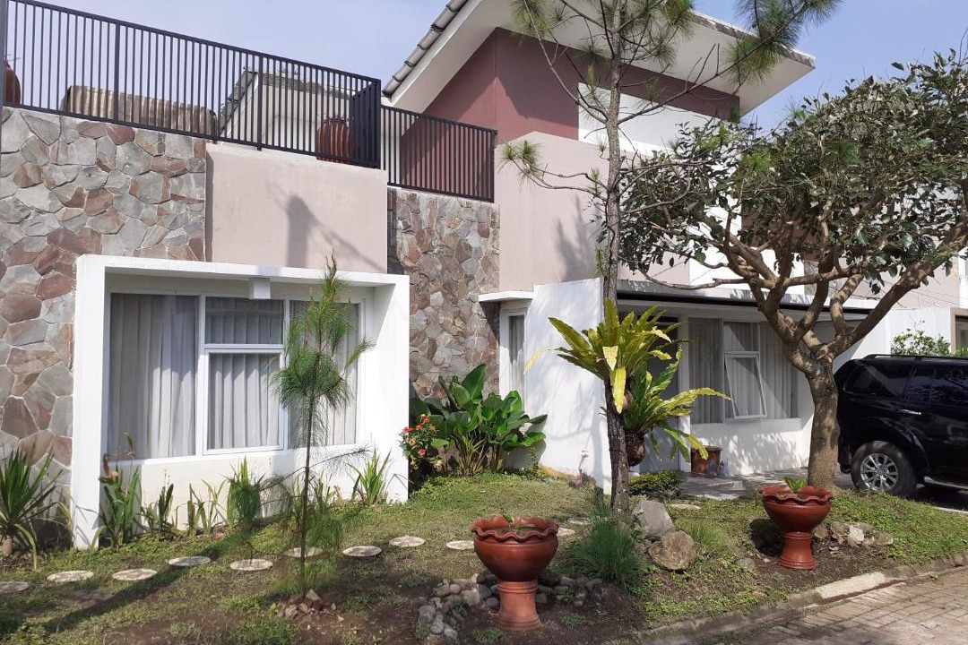 Photo of Buildings in Garut