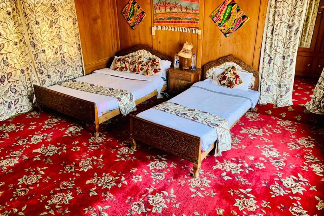 Photo of Bedroom in Nagin Bagh