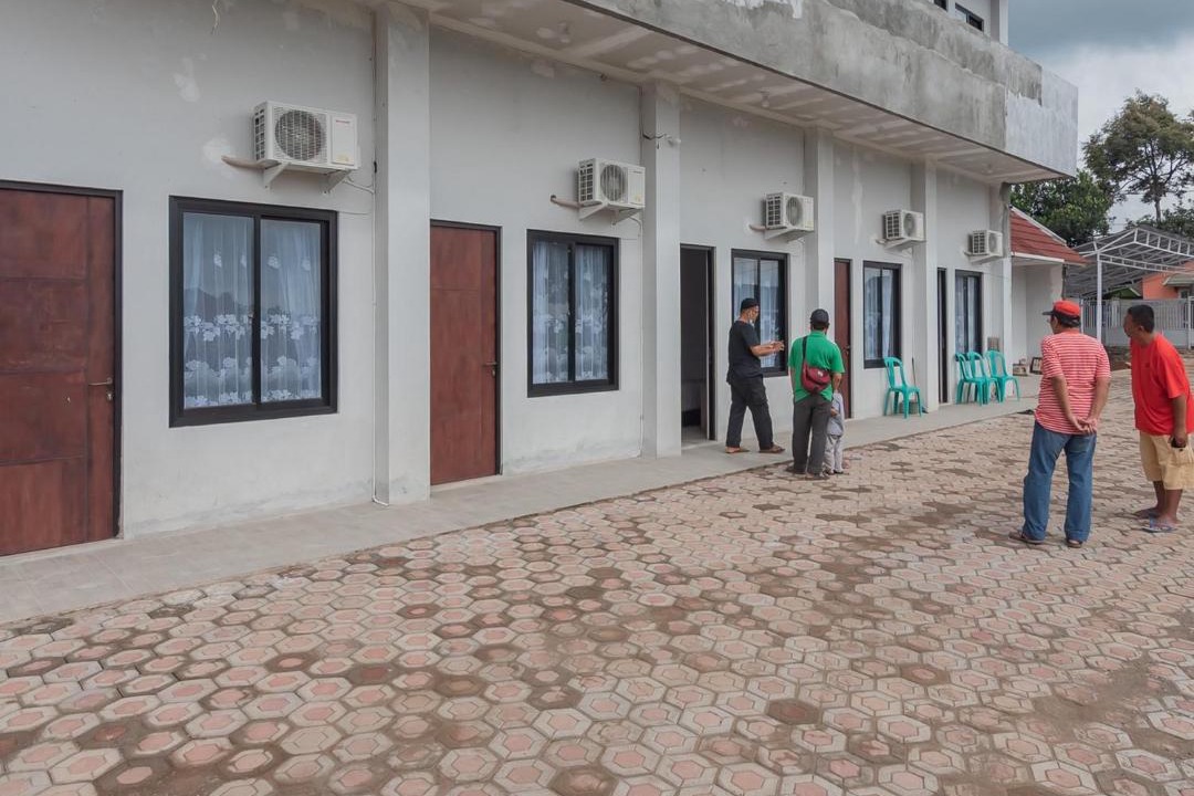 Photo of Buildings in Jambelaer