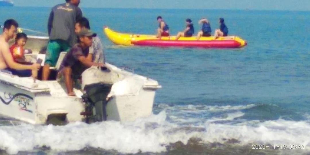 Photo of Human In Picture in Carita
