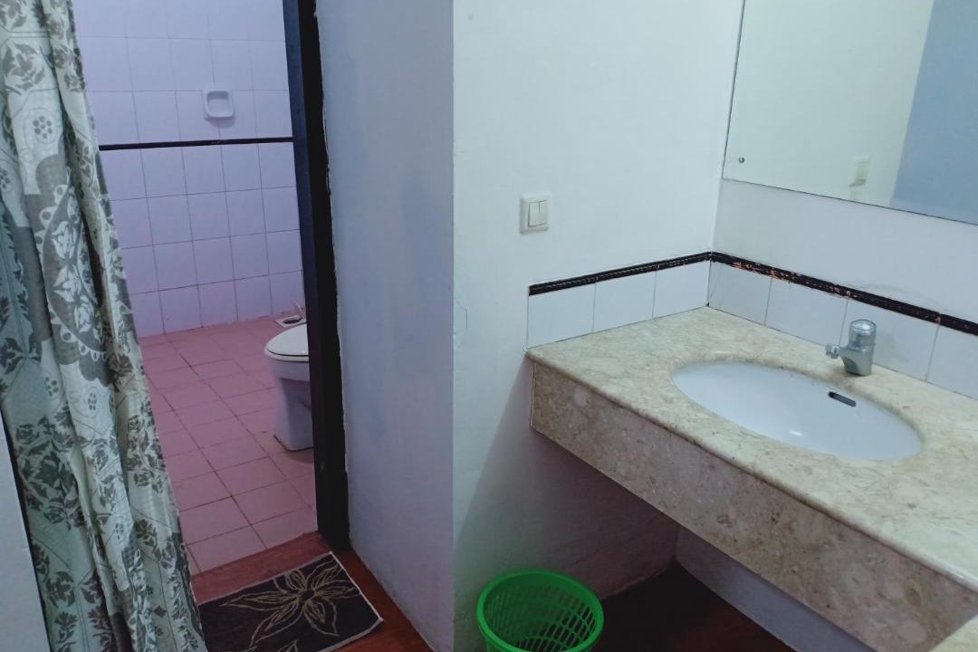 Photo of Bathroom in Carita