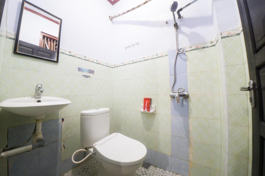 Photo of Bathroom in Limboto