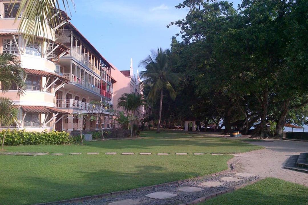 Photo of Buildings in Carita
