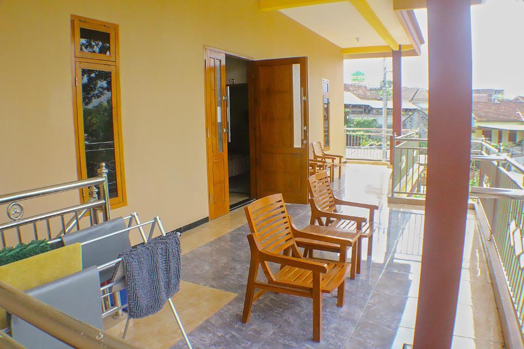 Photo of Livingroom in Sidomulyo