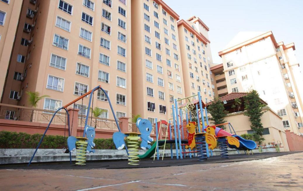 Photo of Buildings in Taman Midah