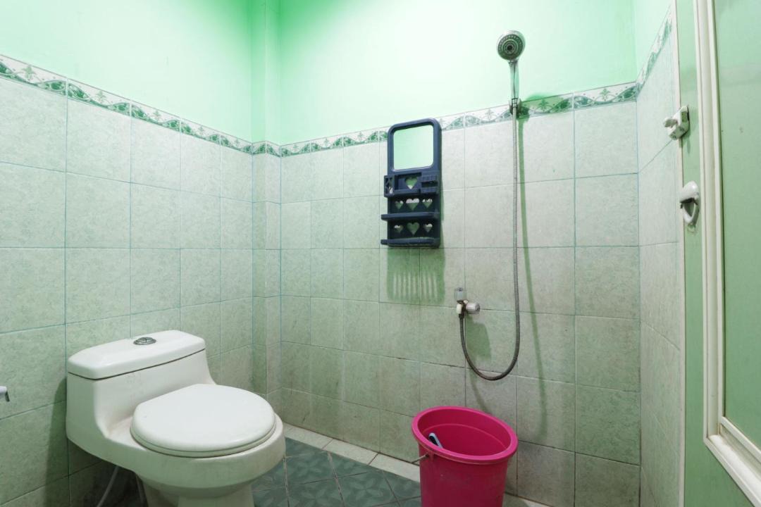 Photo of Bathroom in East Jakarta