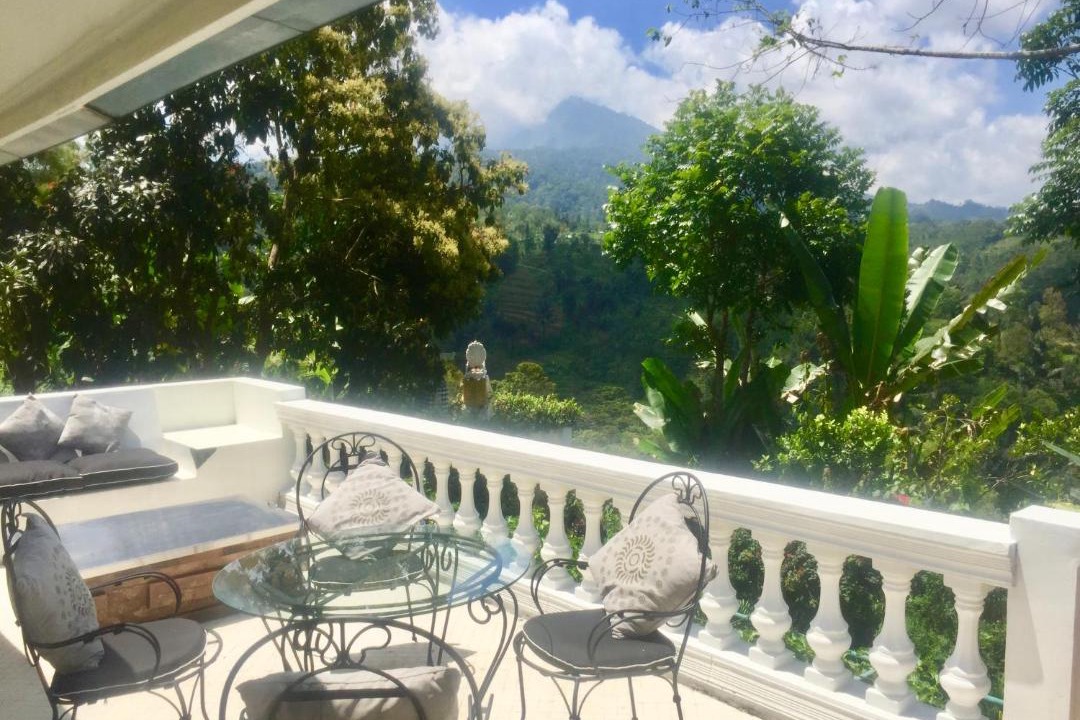 Photo of Patio Balcony in Batunya