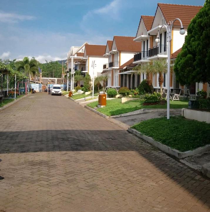 Photo of Buildings in Ambarawa