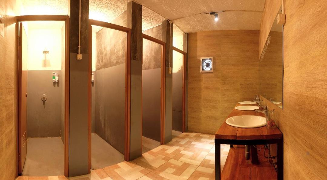 Photo of Bathroom in Dieng Kulon