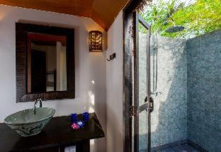 Photo of Bathroom in Ko Yao