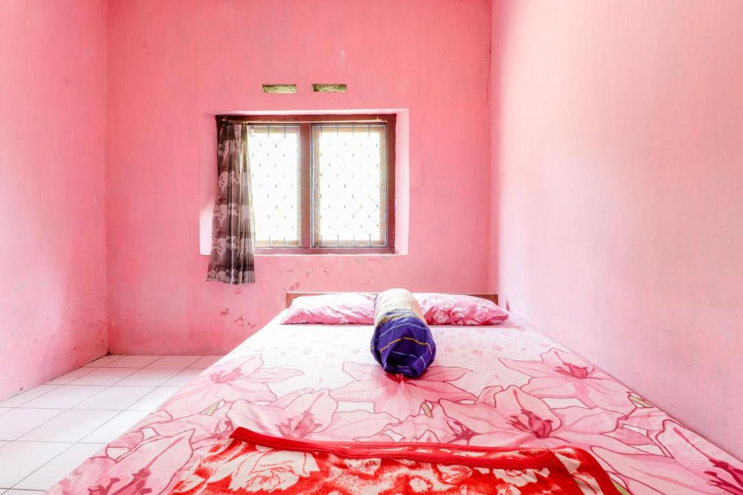 Photo of Bedroom in Kalirejo