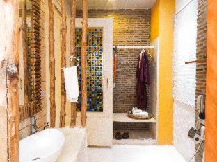 Photo of Bathroom in Bo Nok