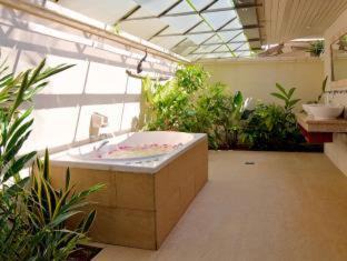Photo of Bathroom in Taling Ngam