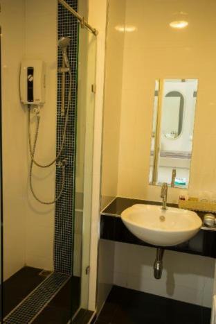 Photo of Bathroom in Saen Suk