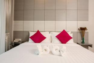 Photo of Bedroom in Haad Rin