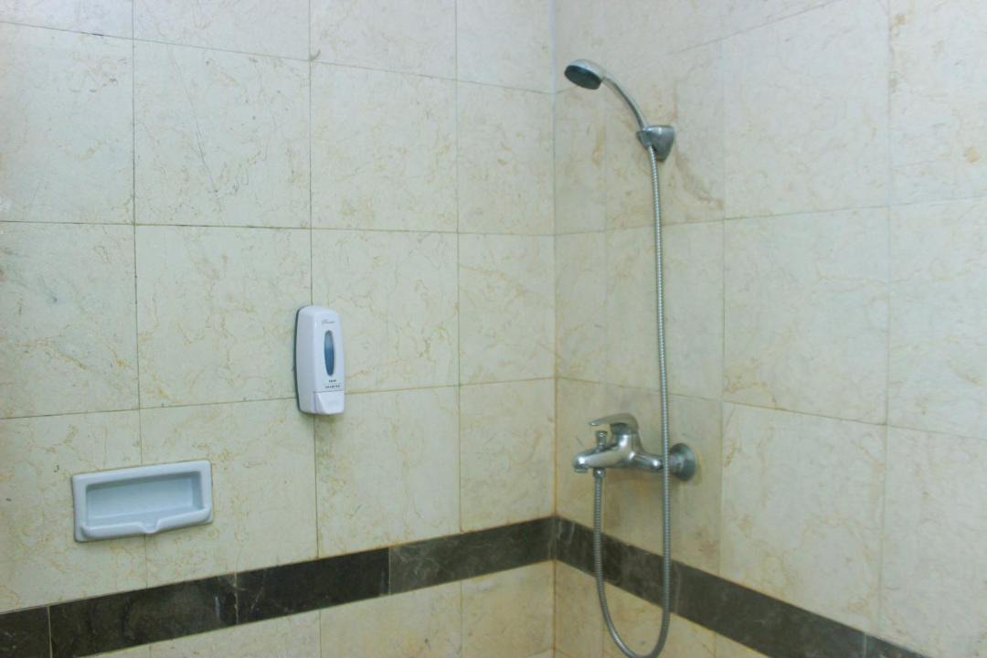 Photo of Bathroom in Kemanggisan