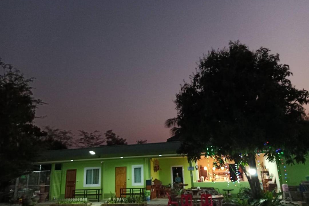 Photo of Buildings in Thap Than
