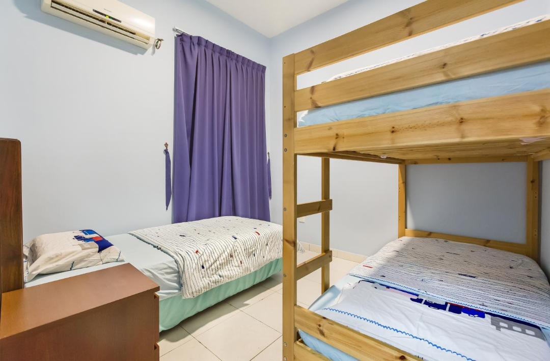 Photo of Bedroom in Bukit Indah