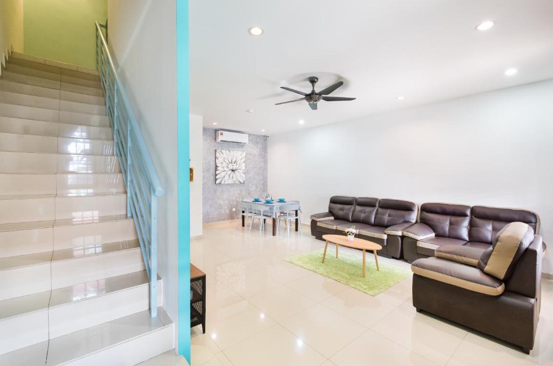 Photo of Livingroom in Bukit Indah