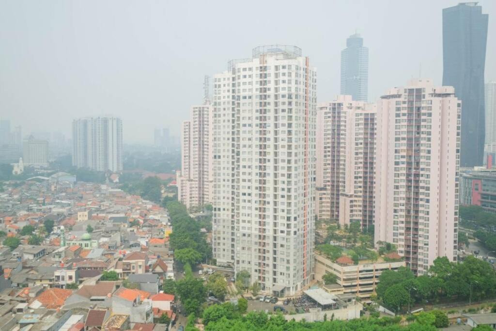 Photo of Buildings in Karet