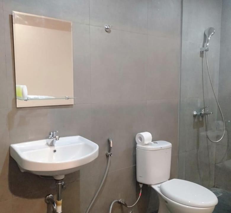 Photo of Bathroom in West Semarang