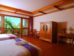 Photo of Bedroom in Khuk Khak Beach