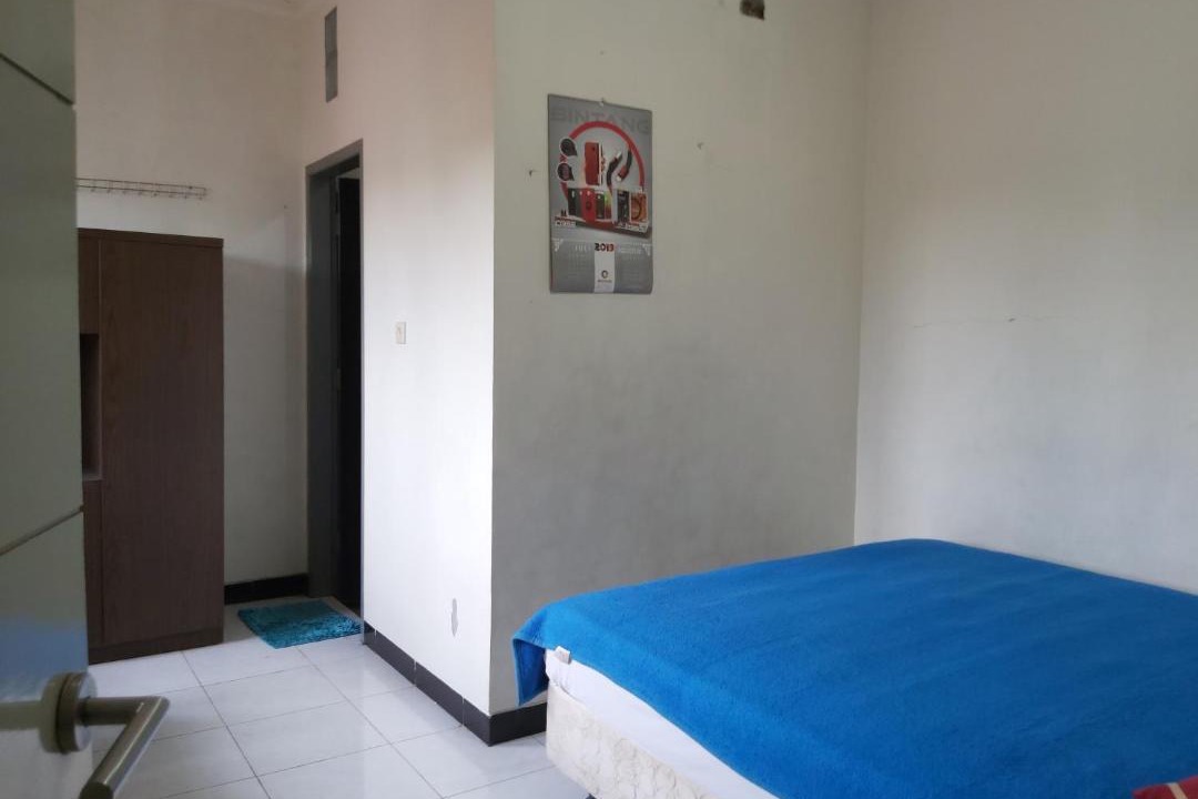 Photo of Bedroom in Biringkanya