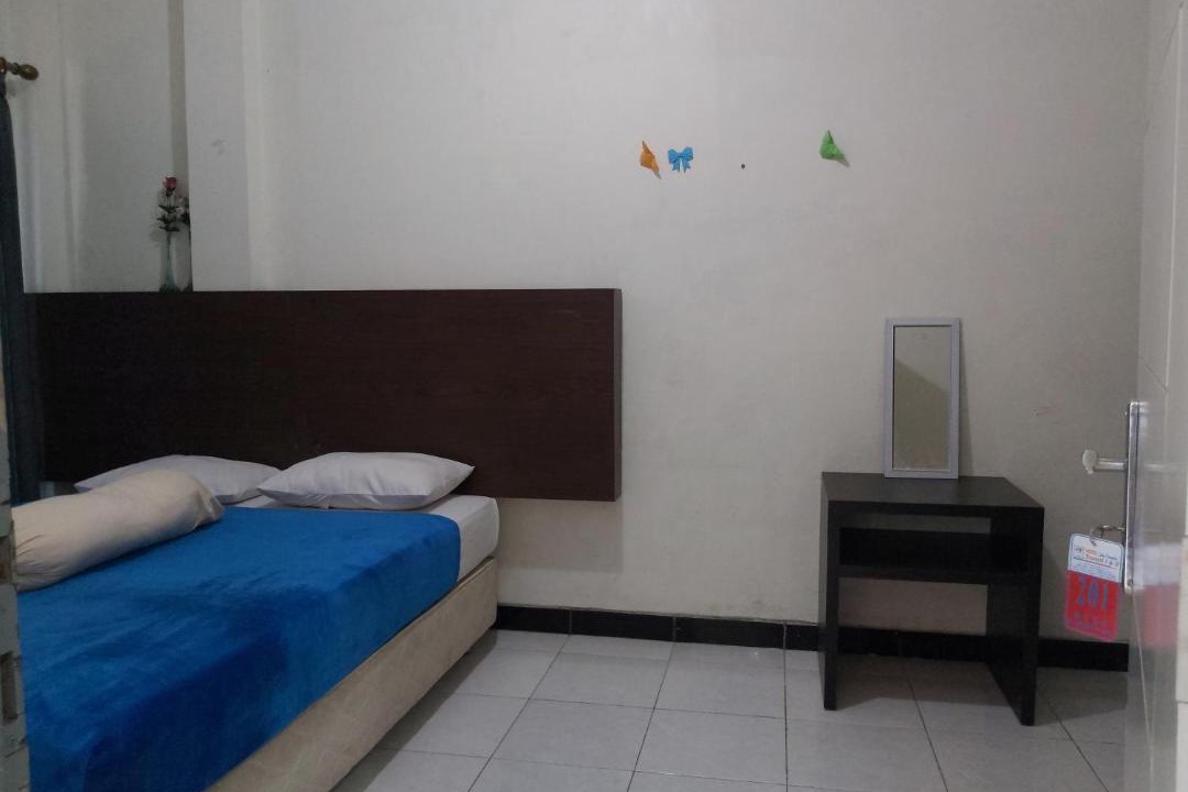 Photo of Bedroom in Biringkanya