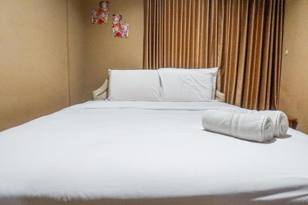 Photo of Bedroom in Suko Manunggal