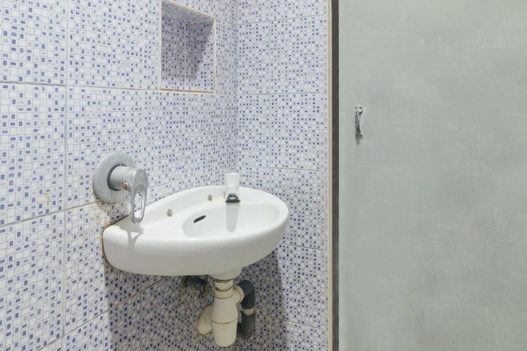 Photo of Bathroom in Ambon
