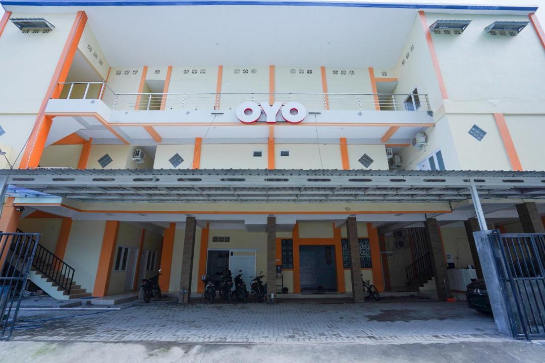 Photo of Buildings in Waru