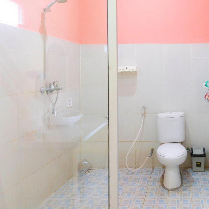 Photo of Bathroom in Bayan