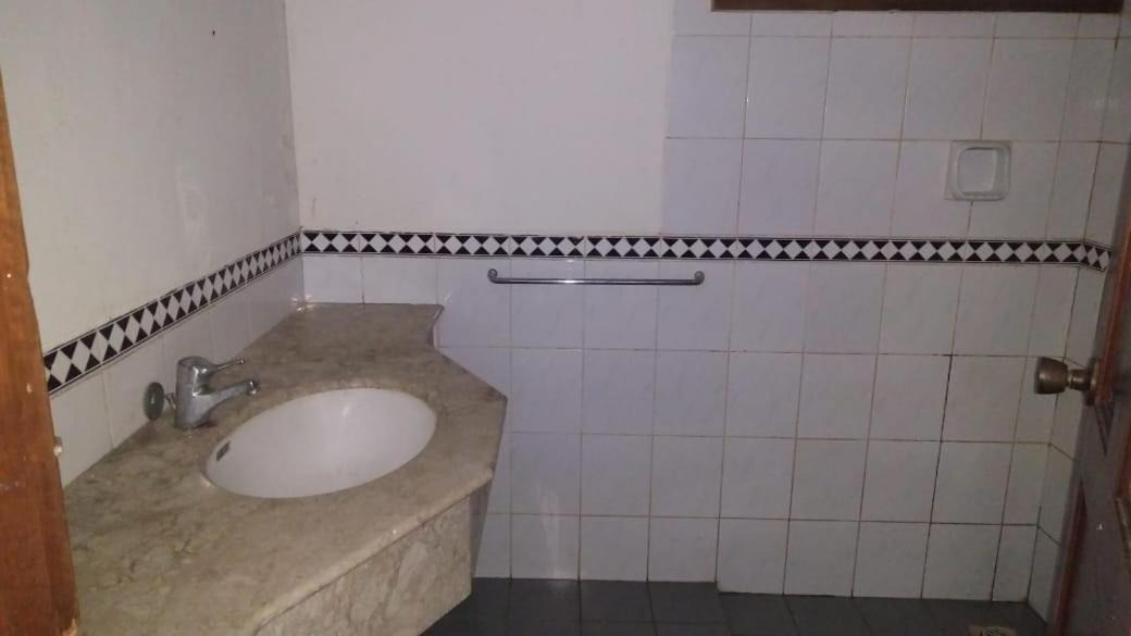 Photo of Bathroom in Carita