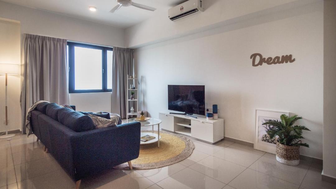 Photo of Livingroom in The Strand