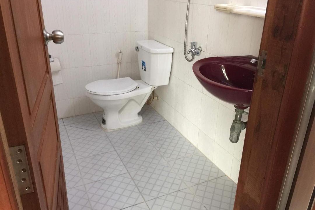 Photo of Bathroom in Chamkar Mon