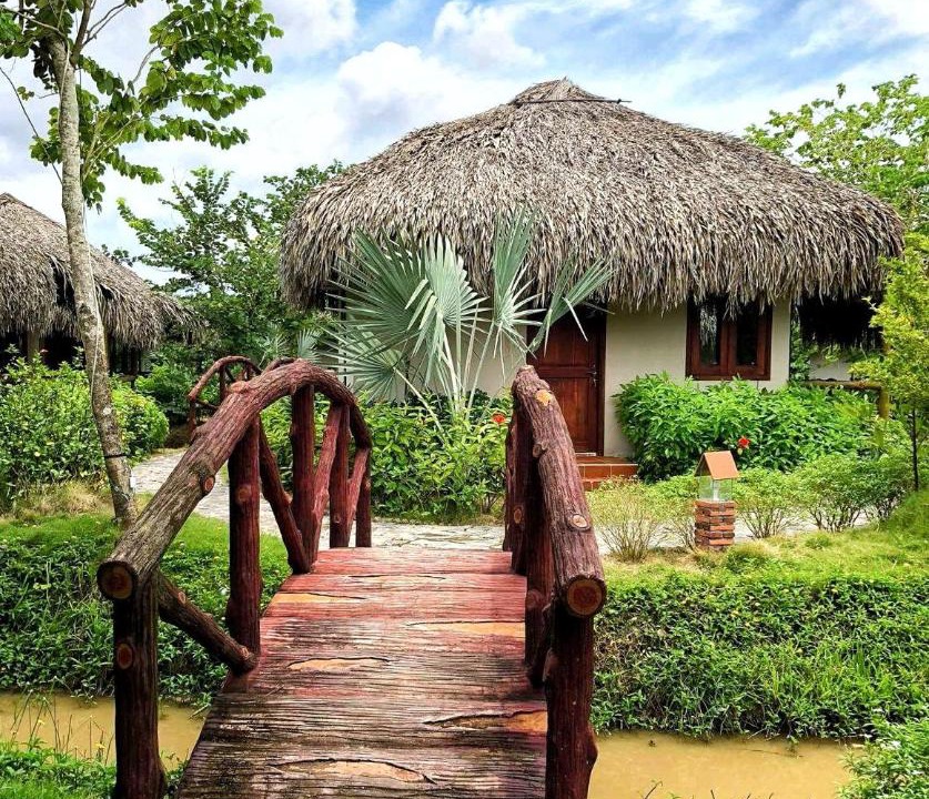 Photo of Others in Long Ho