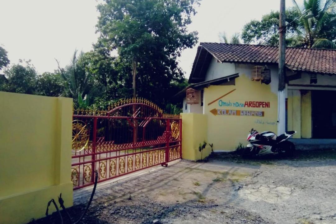 Photo of Others in Turi